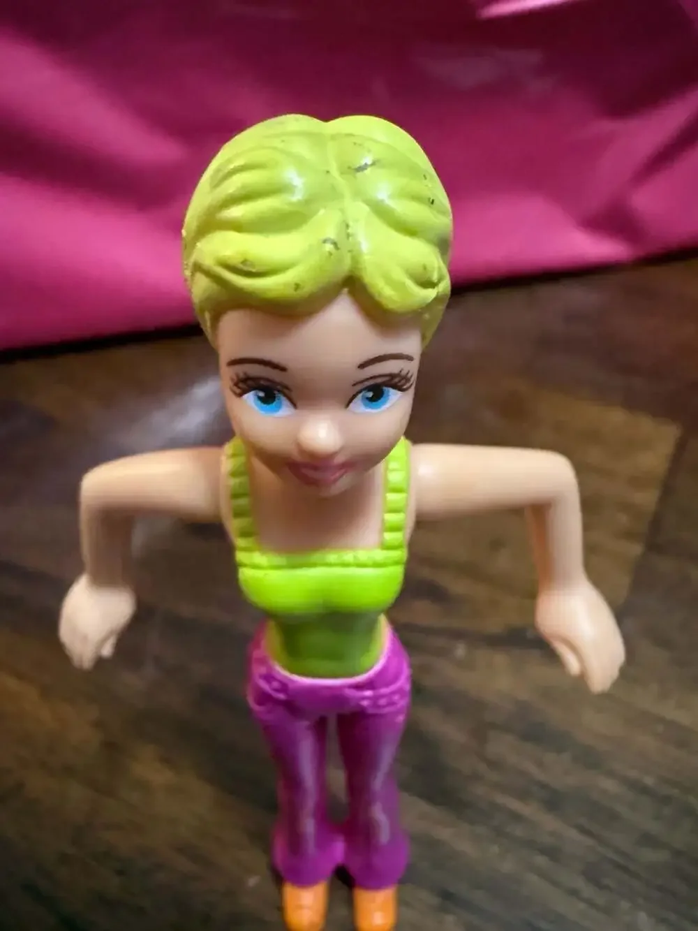 2006 Mattel Polly Pocket McDonald's Happy Meal Toy Doll